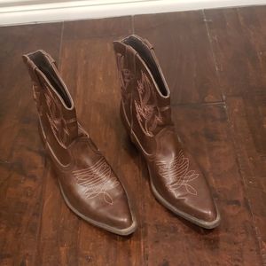 Low Shaft Cowboy boots